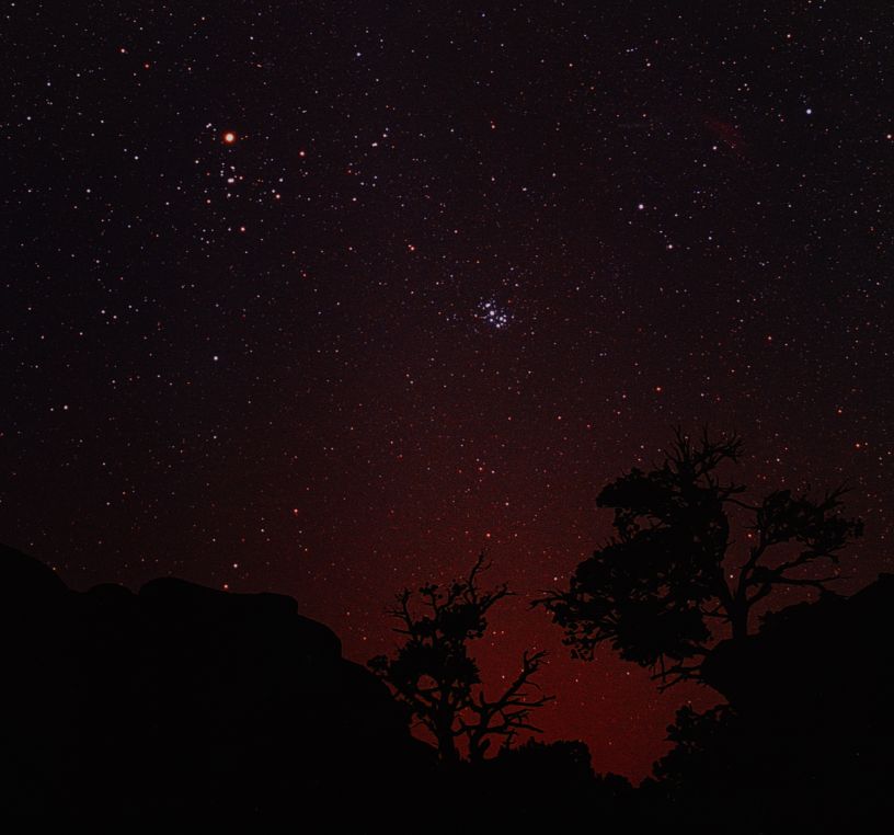 ... star cluster. V-shaped Hyad...